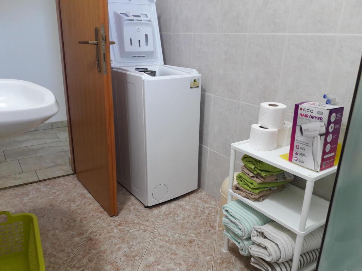 Apartmani Predovan Vrsi Ruang foto